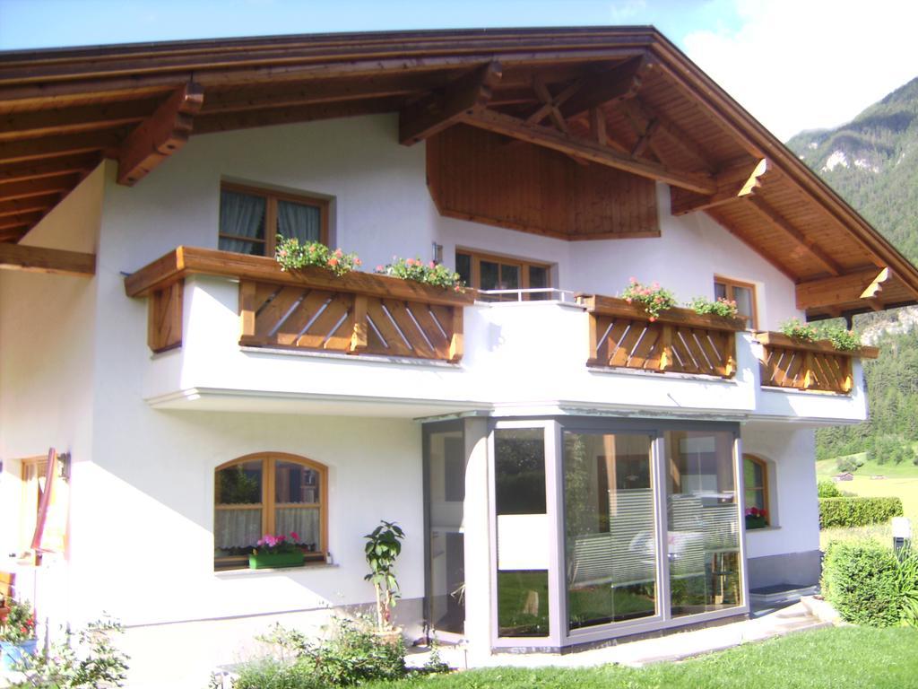 Ferienwohnung Apart Andrea Pfunds Exterior foto
